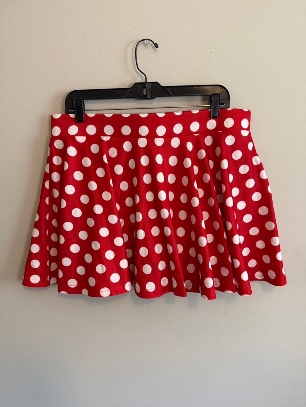NWT - Women's Red Polka Dot skort - Flared Circle Silhouette